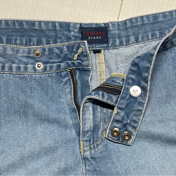 Tommy Hilfiger Blue Lace-Up Jean Shorts Sz 13 - Picture 3 of 9